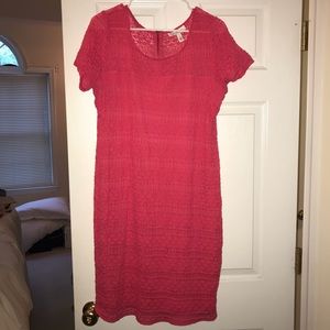 Pink lace maternity dress